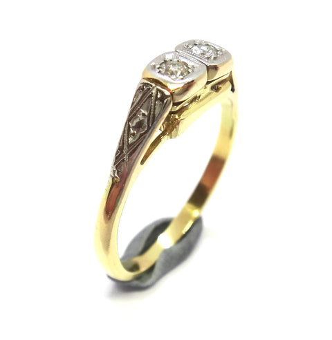 ANTIQUE 18ct Gold & Two Stone Diamond Ring