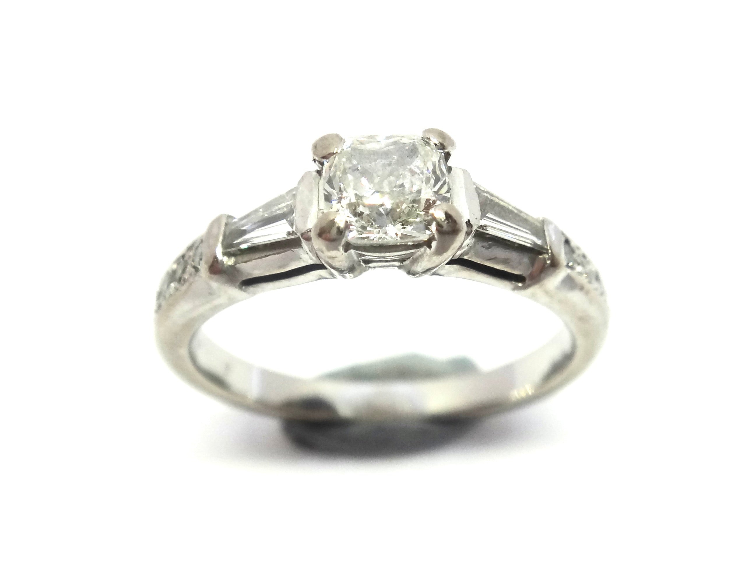 18ct White Gold, Cushion Cut DIAMOND Ring, VAL $7,280