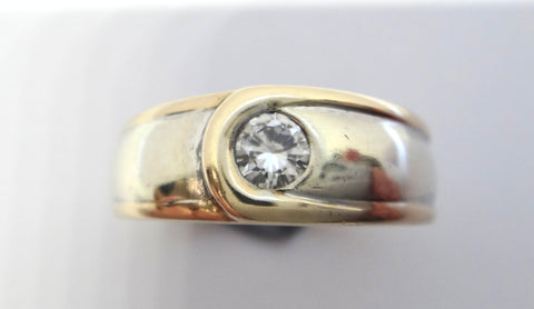 Mens 9ct Gold & DIAMOND Ring