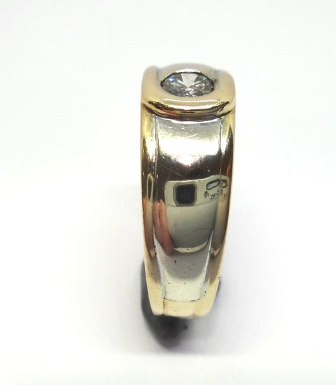 Mens 9ct Gold & DIAMOND Ring