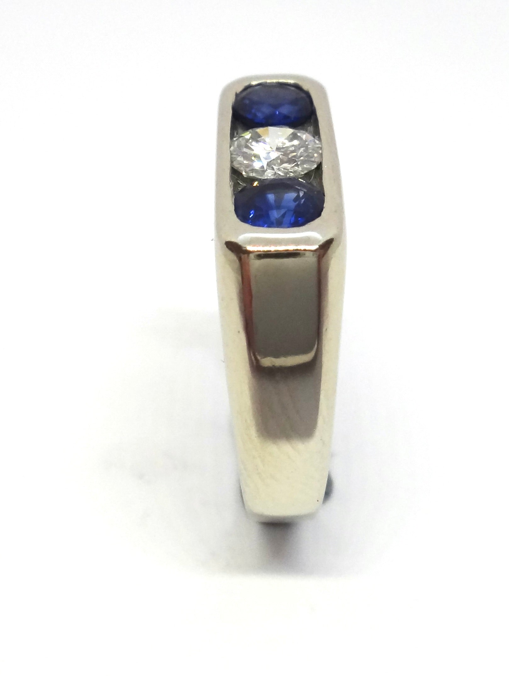 14ct White Gold, CEYLON SAPPHIRE & Diamond Ring VAL $10,750