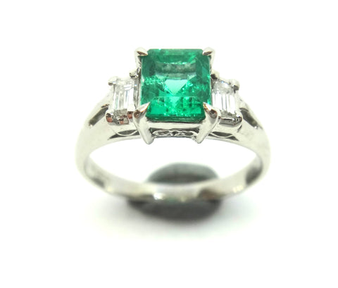 Platinum, EMERALD & Diamond Ring, VAL $7,350