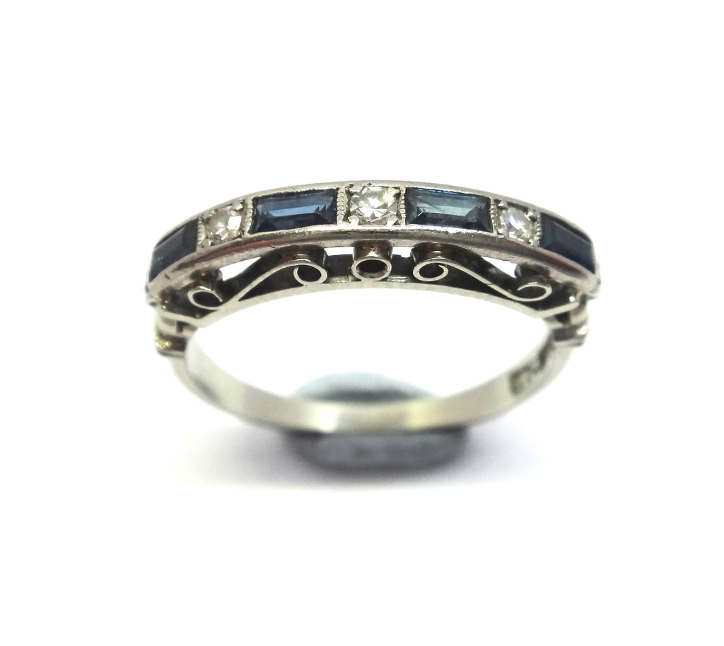 ART DECO 18ct Gold, Platinum, Sapphire & Diamond Ring c.1930