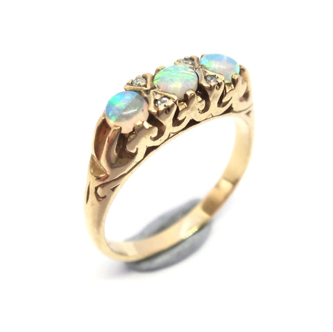 ANTIQUE 9ct Gold & 3 Stone Opal Ring c.1910