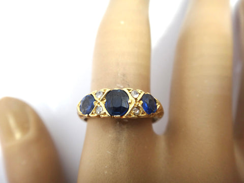 ANTIQUE 18ct Gold, Sapphire & Diamond Ring, Chester 1900 - VAL $3,500