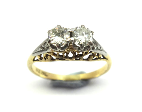 ANTIQUE 18ct Gold & 2 Stone Diamond Ring