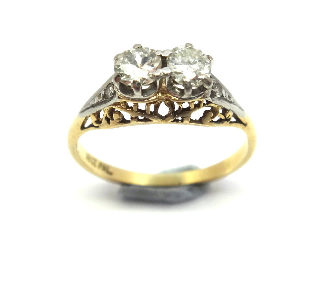 ANTIQUE 18ct Gold & 2 Stone Diamond Ring