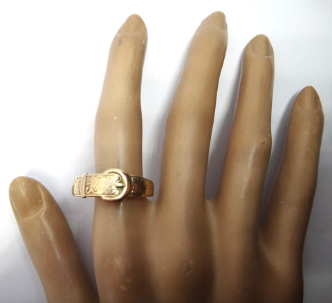 ANTIQUE 9ct Yellow Gold Patterned Buckle Ring c.1900