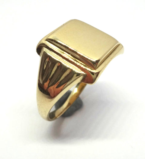 9ct Yellow Gold Square Signet Ring