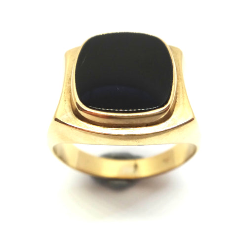 Chunky 9ct Yellow Gold & Onyx Signet Ring