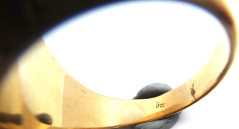 Chunky 9ct Yellow Gold & Onyx Signet Ring