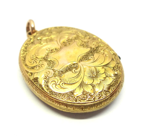 ANTIQUE 15ct Gold Engraved Locket Pendant