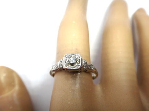 ANTIQUE 18ct Gold & Diamond Solitaire Ring c.1910