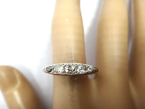 ANTIQUE 18ct Yellow Gold & 5 Stone Diamond Ring c.1900