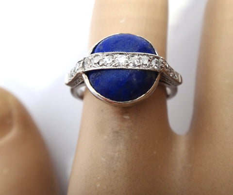 ART DECO 18ct White Gold, Lapis Lazuli & Diamond Ring c.1920