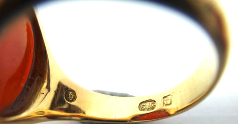 ANTIQUE 18ct Yellow Gold & Sardonyx Signet Ring c.1900
