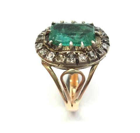 GEORGIAN 15ct Gold, EMERALD & Diamond Ring c.1800 - VAL $12,000