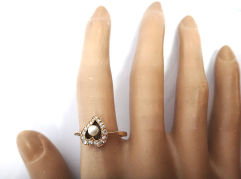 ANTIQUE 9ct Yellow Gold, Diamond & Pearl Witches Heart Ring c.1880