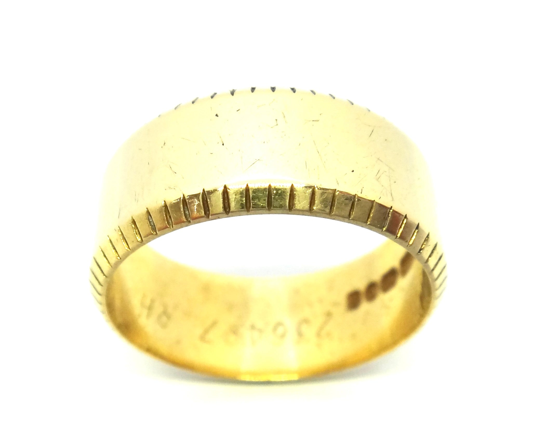 18CT Yellow GOLD Patterned Band Ring