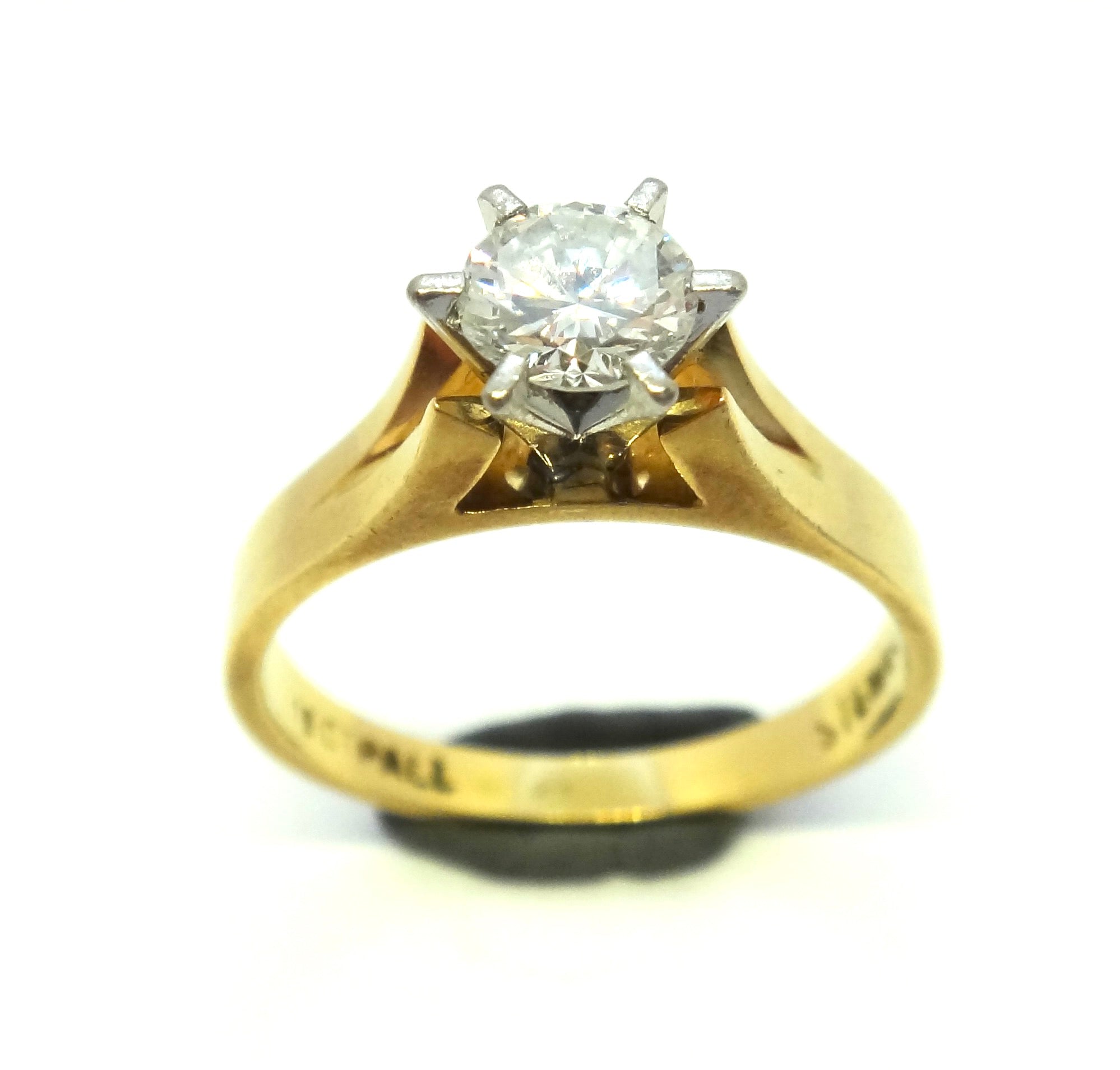 18CT Yellow GOLD & RBC Diamond Solitaire Ring VAL $4,900
