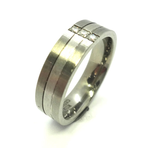 Mens 9ct White Gold, TITANIUM & Diamond Ring