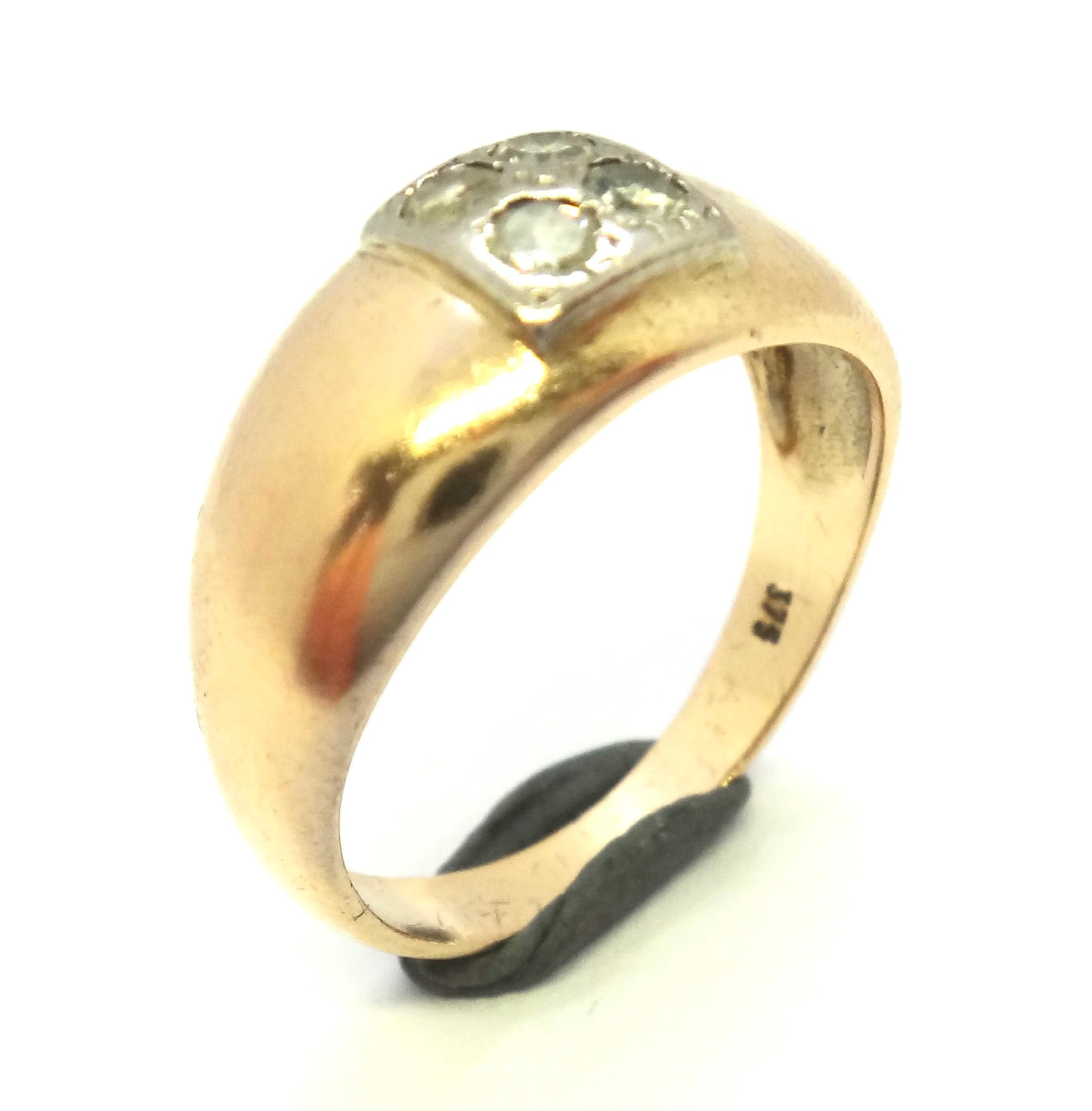 9ct Gold & 4 Stone DIAMOND Ring