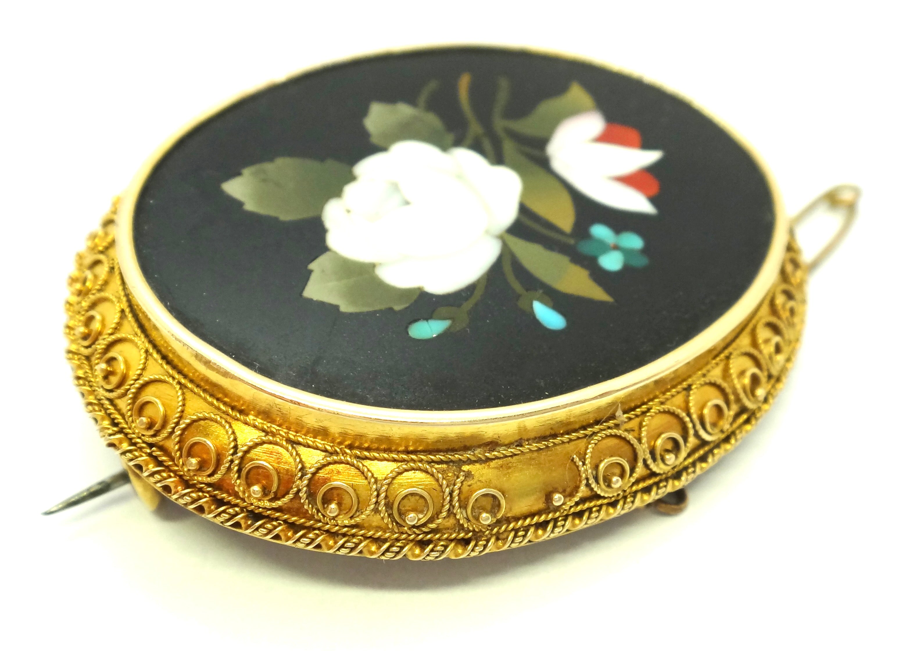 AUSTRALIAN Antique 15ct Gold Pietra Dura Brooch c.1860