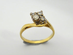 18CT Yellow GOLD & 4 Stone Diamond Ring