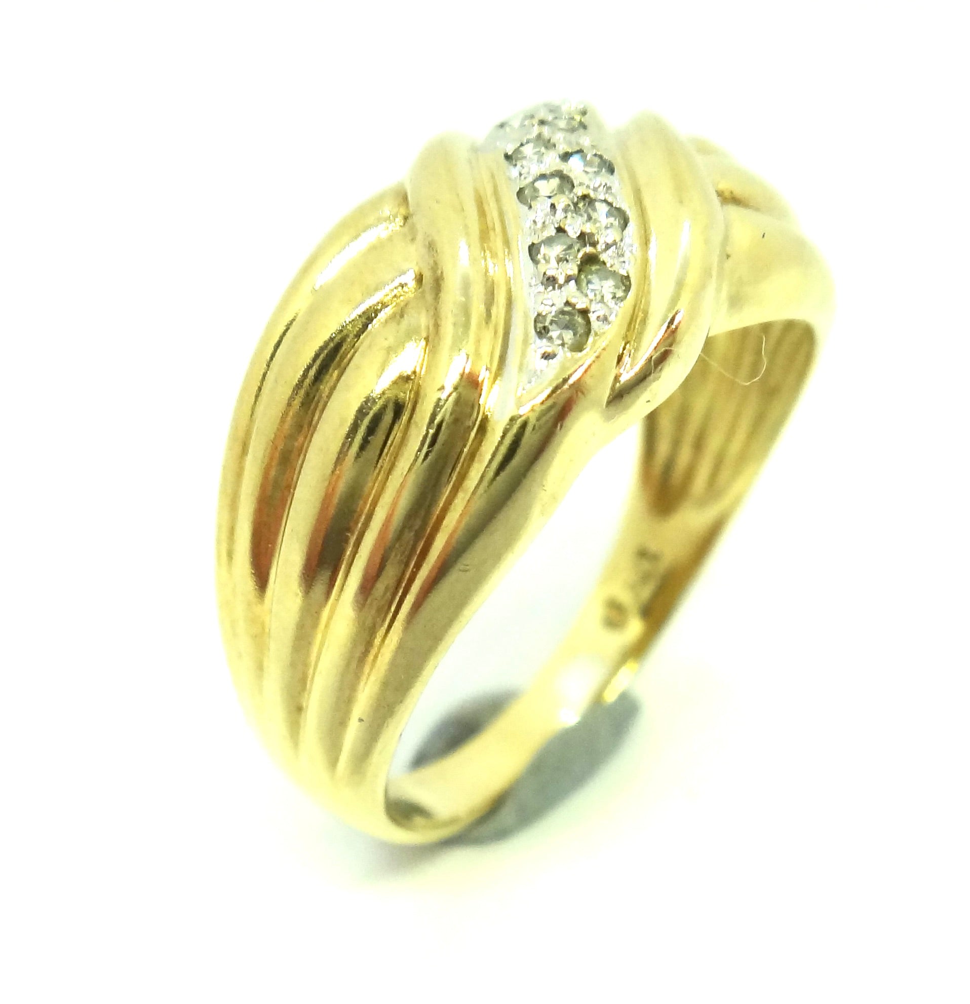 9ct Yellow GOLD & Diamond Crossover Ring
