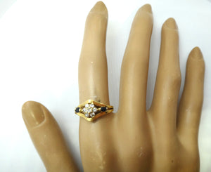 18ct Yellow Gold, Sapphire & Diamond Flower Head Ring