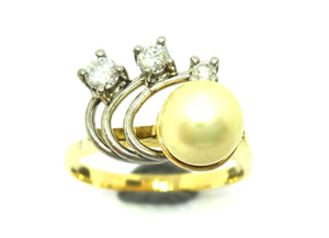 18ct Yellow GOLD, Akoya Pearl & Diamond Ring VAL $3,350