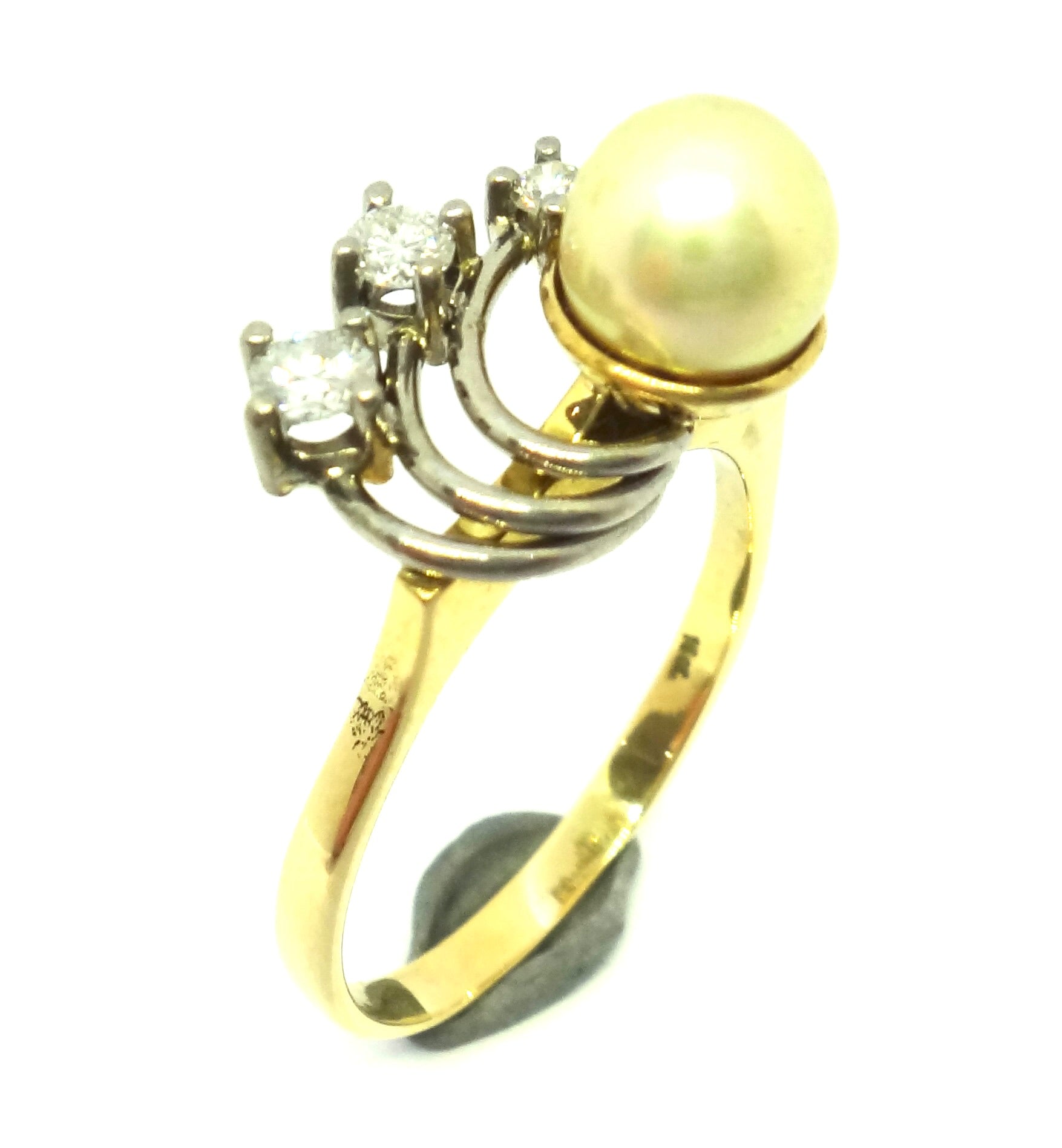18ct Yellow GOLD, Akoya Pearl & Diamond Ring VAL $3,350