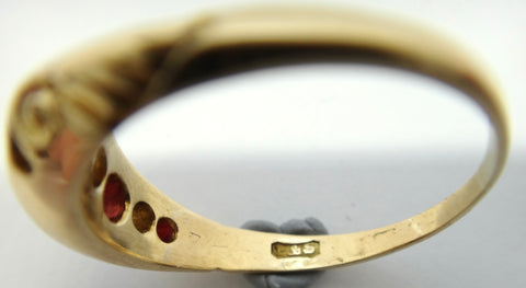 ANTIQUE 18ct Yellow Gold, Garnet & Diamond RING c.1900