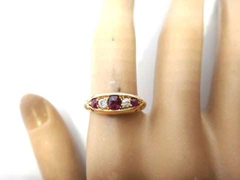 ANTIQUE 18ct Yellow Gold, Garnet & Diamond RING c.1900