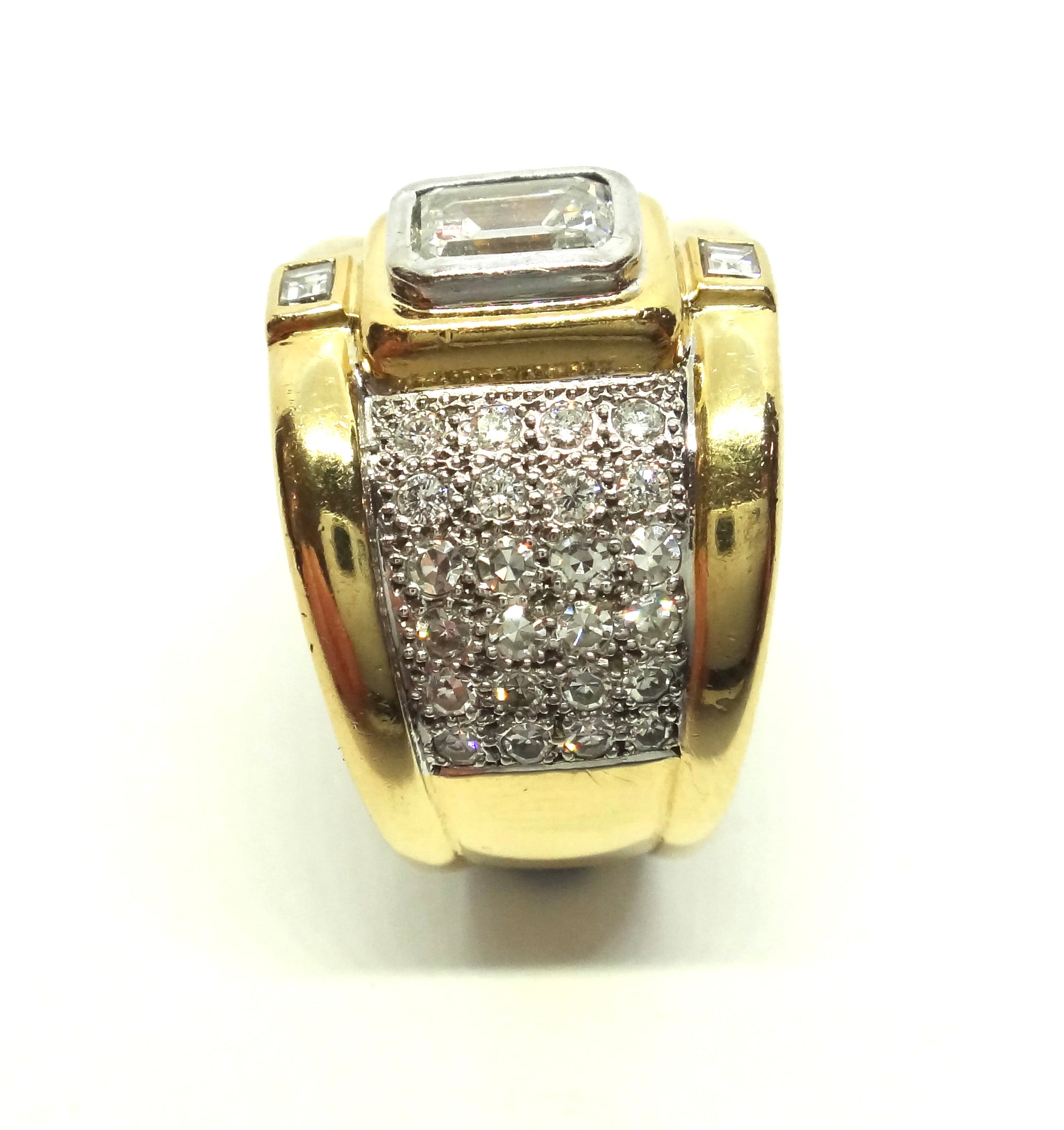 HEAVY 18ct Gold Emerald, Carré & Brilliant Cut DIAMOND Ring VAL $22,500