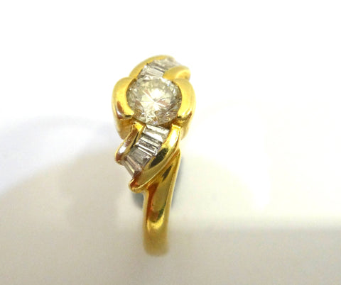 18CT Yellow GOLD, Baguette & Brilliant Cut DIAMOND Ring