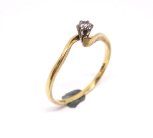 18CT Yellow Gold, Palladium & DIAMOND Solitaire Ring