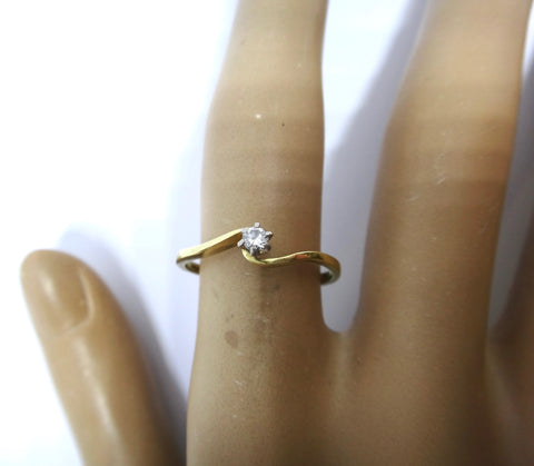 18CT Yellow Gold, Palladium & DIAMOND Solitaire Ring