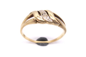 9CT Yellow GOLD & Diamond Open Engraved Ring
