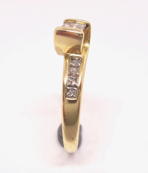 18CT Yellow GOLD & Multi Princess Cut DIAMOND Ring