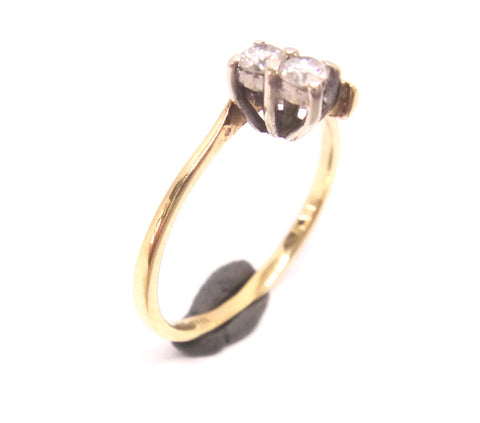 18CT Yellow GOLD & Two Stone Diamond Ring