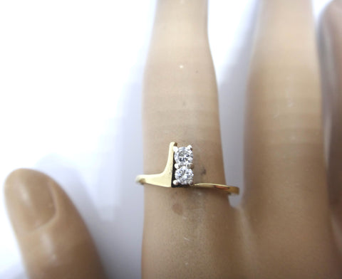 18CT Yellow GOLD & Two Stone Diamond Ring