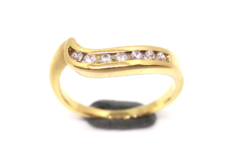 18CT Yellow GOLD & Diamond Channel Set Ring