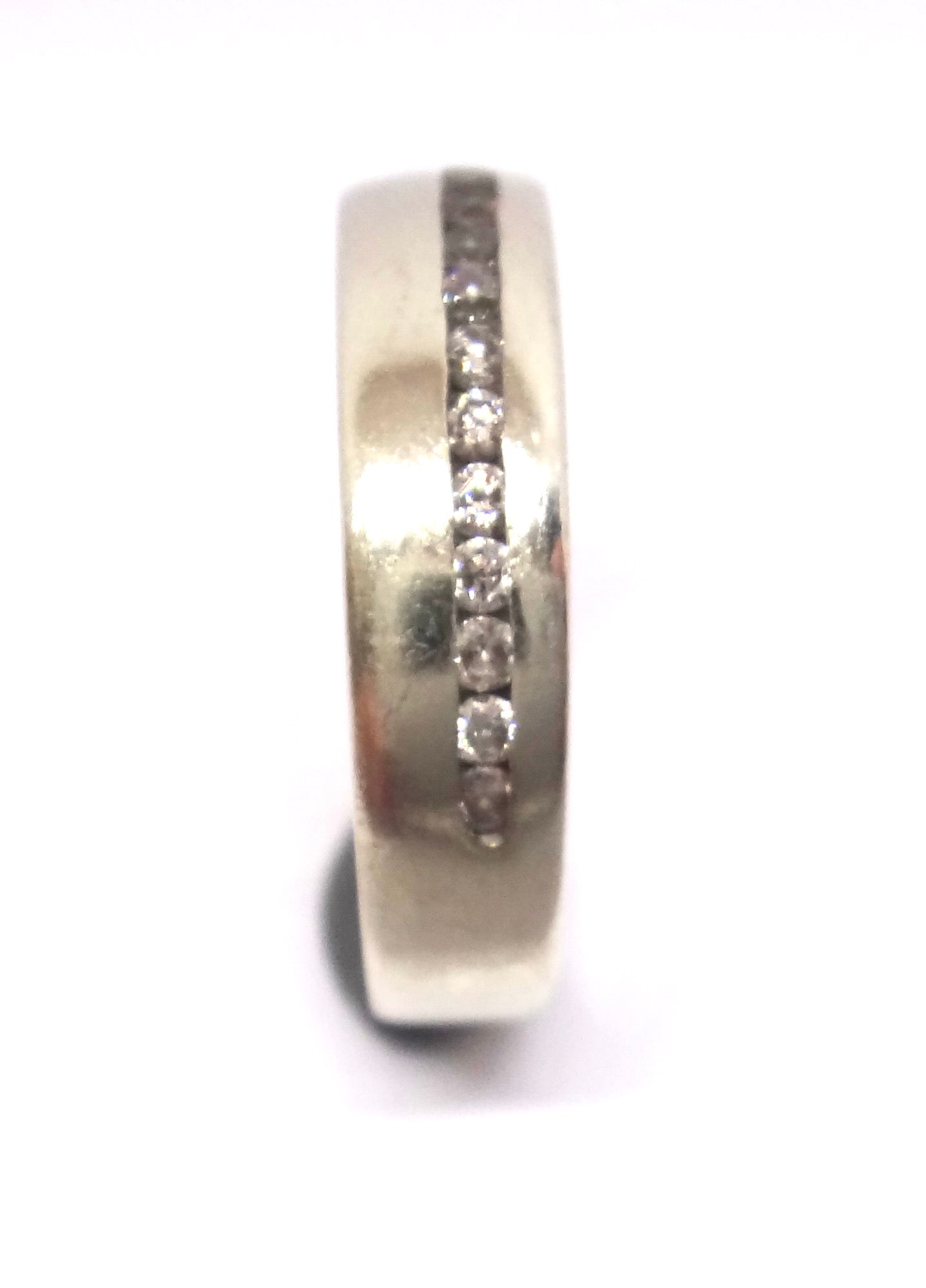 9CT White GOLD & Channel Set Diamond Band Ring