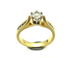 18CT Yellow Gold & Brilliant Cut Diamond Ring